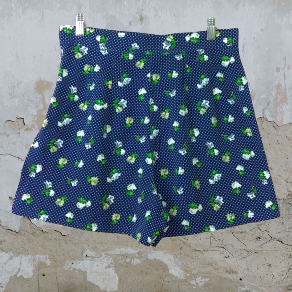 California Select Originals Navy w/ Floral Shorts - Picture 8 of 8